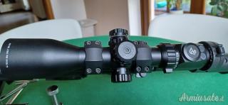 CARABINA SEMIAUTOMATICA 22LR KRISS DEFIANCE DMK22 CON OTTICA
